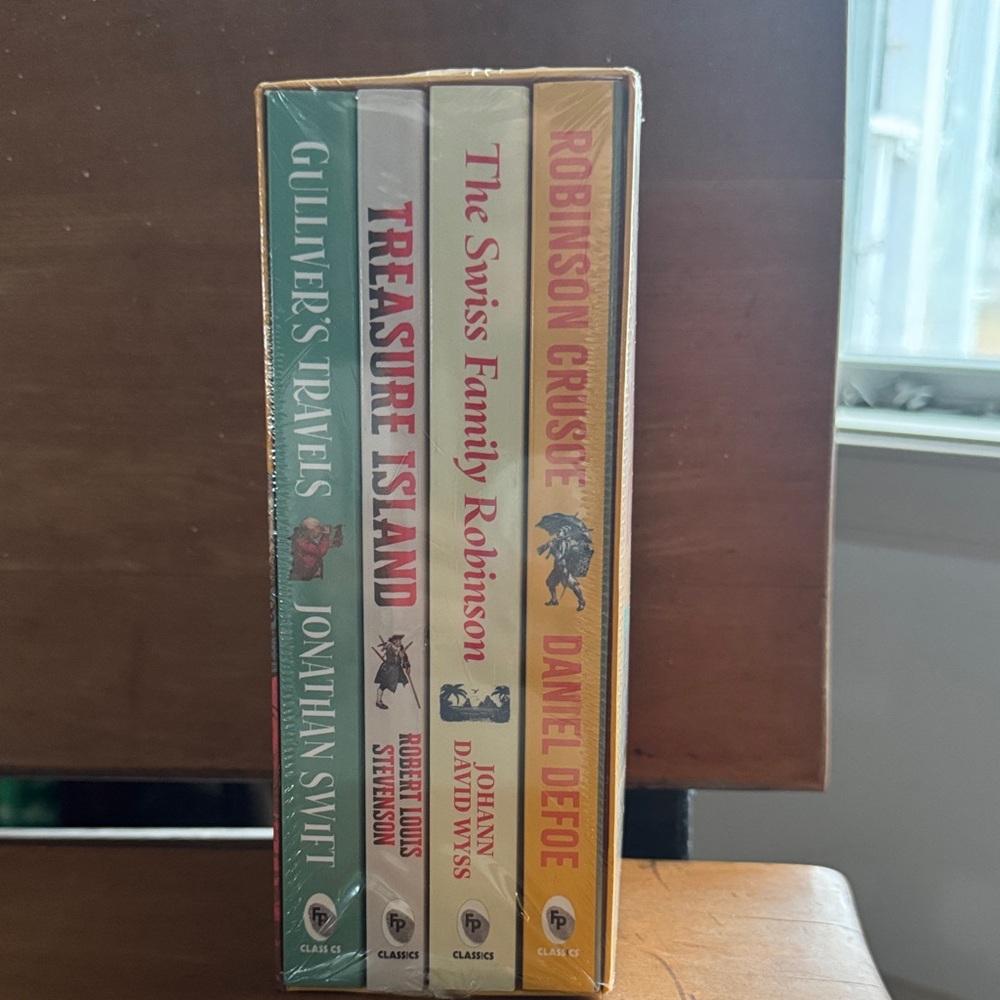 The Adventure Classics Collection Box Set - Picture 4 of 6